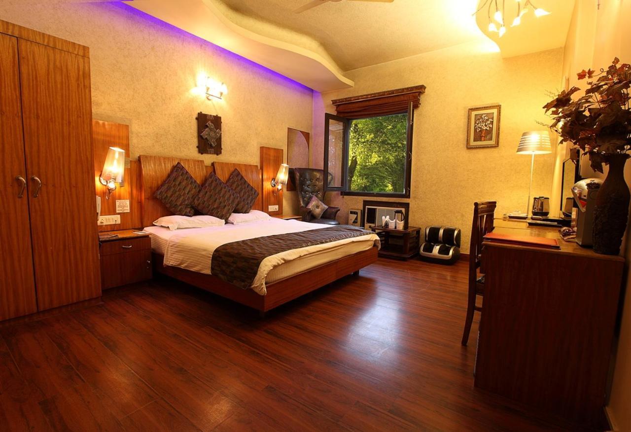 Hotel Royal Castle Grand New Delhi Extérieur photo